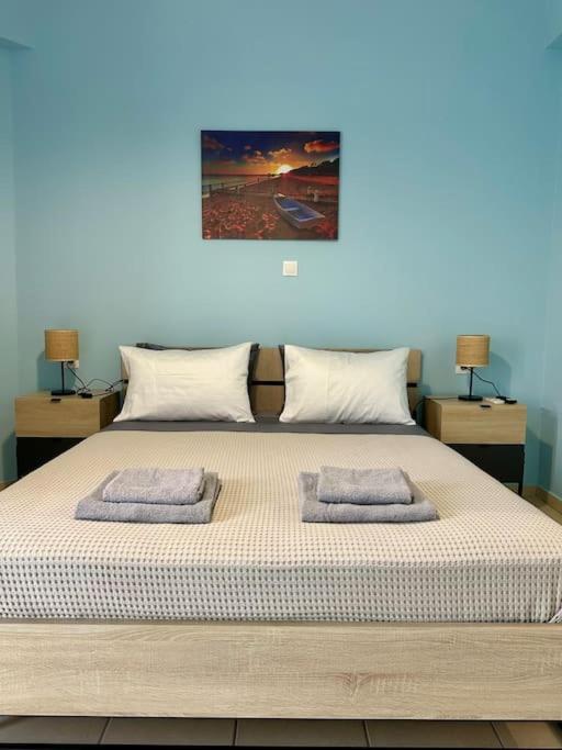 Seaside Escape Apartments - Poseidon Palaiá Fókaia Buitenkant foto